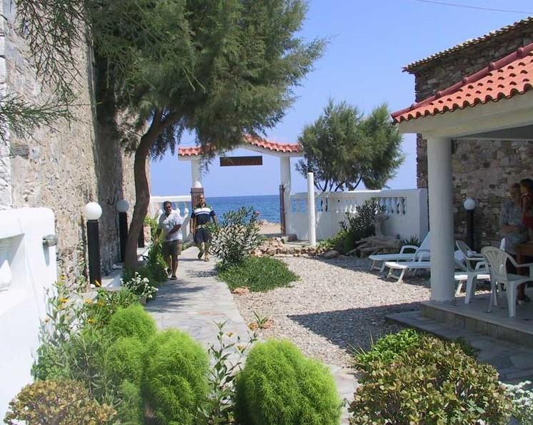 Hotel Agnanti Agios Konstantinos  Bagian luar foto