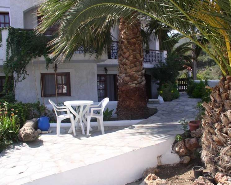 Hotel Agnanti Agios Konstantinos  Bagian luar foto